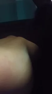 苏州没事在车里扇扇屁股